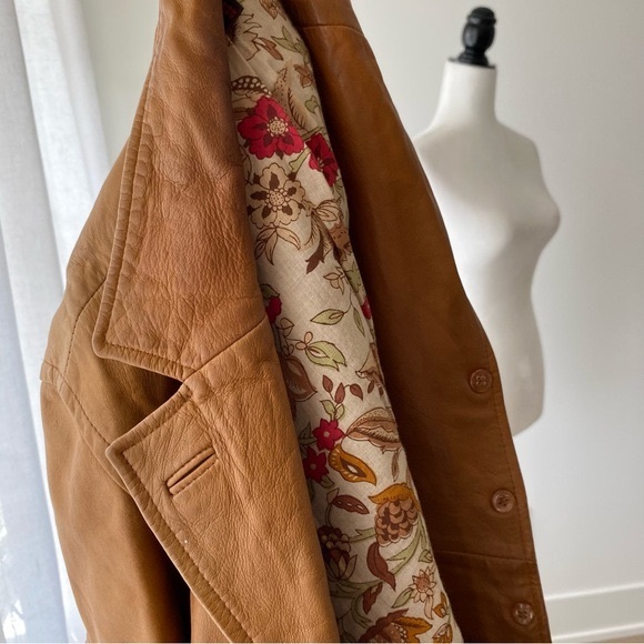Danier Jackets & Blazers - DANIER | Floral Tan Jacket